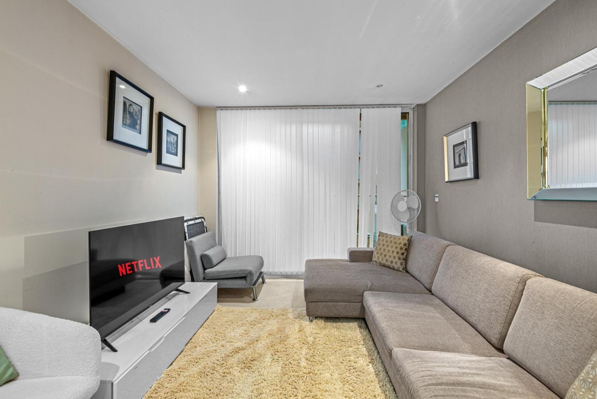 Londwell, Chelsea Living, Central Flat With Balcony 伦敦 外观 照片